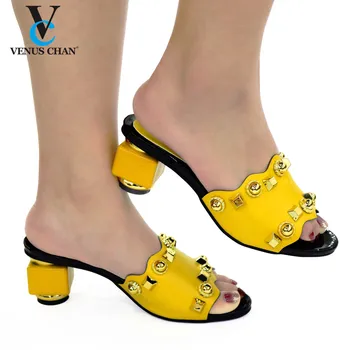 Mai nou Design de Pantofi pentru Nunta Femei 2021 Femei de Moda Stras Clar Tocuri Open Toe Slip on Pompe italiene Femei Pantofi de Partid